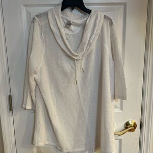 Avenue sport mesh shirt size 18/20 like new in white